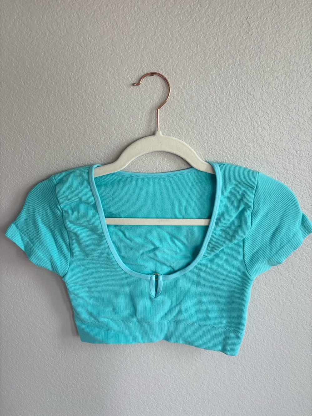 Aerie Turquoise Short Sleeve Ribbed Crop Top with Keyhole